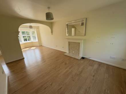 Warbler Drive, Lower Earley, Image 18