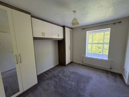 Warbler Drive, Lower Earley, Image 19