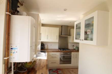 Warbler Drive, Lower Earley, Image 4