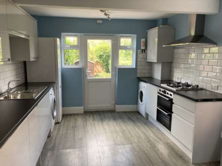 Talfourd Avenue, Reading, Image 2