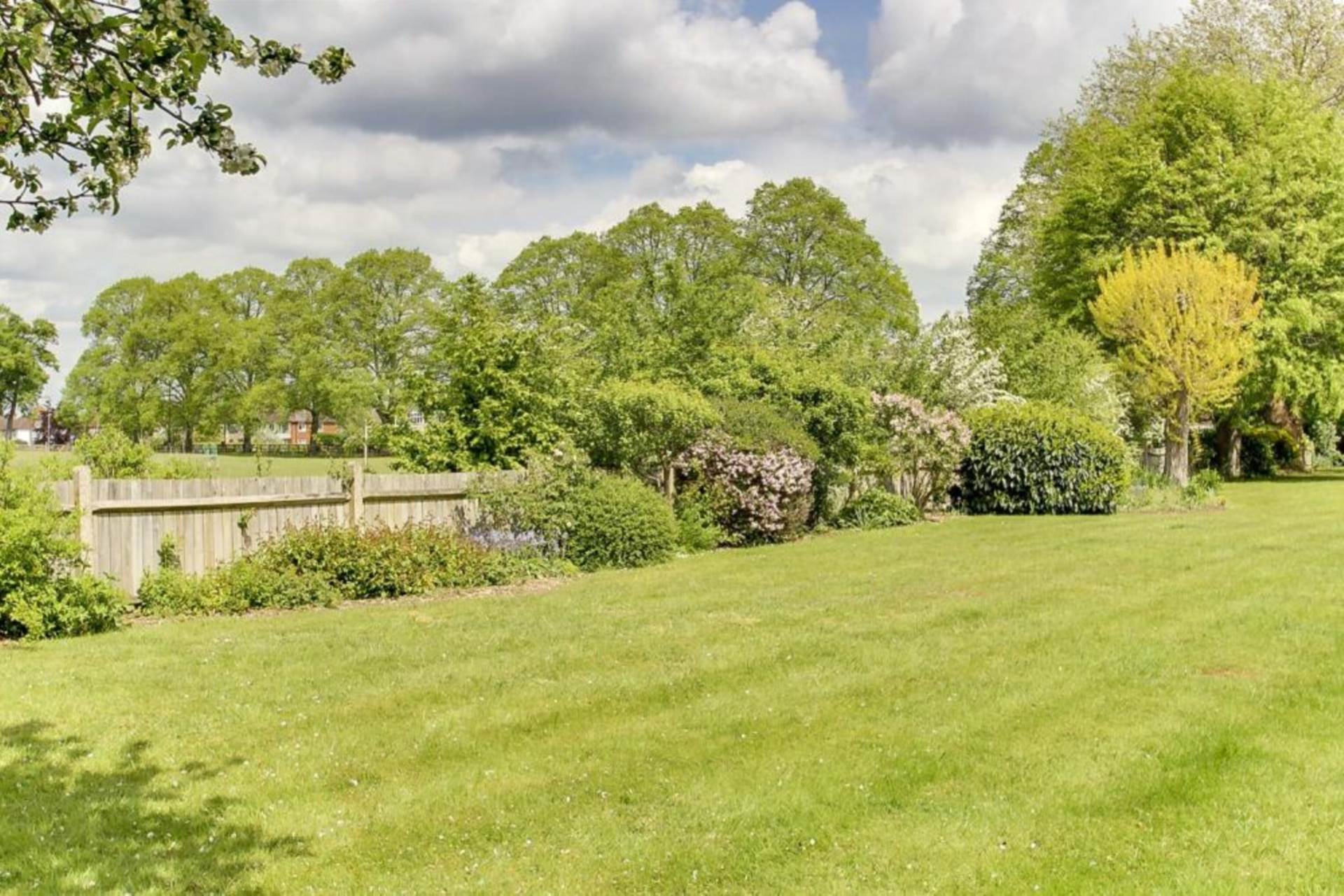 Dorchester Court, Reading, Image 11