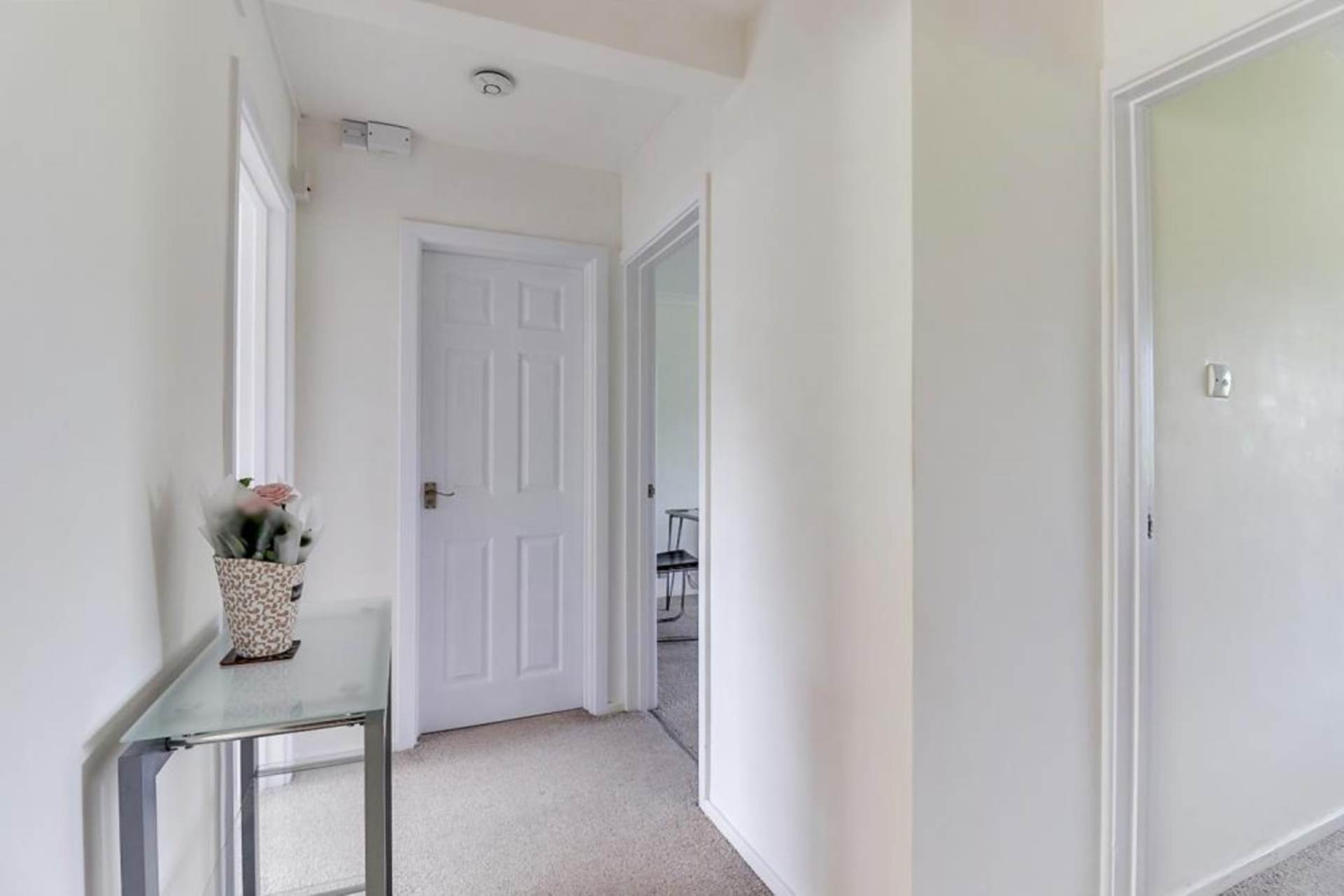 Dorchester Court, Reading, Image 2