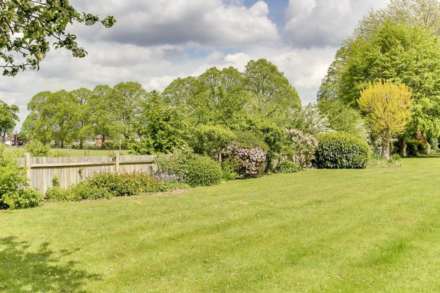 Dorchester Court, Reading, Image 11