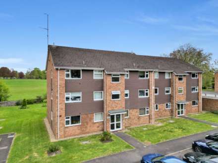 Dorchester Court, Reading, Image 13