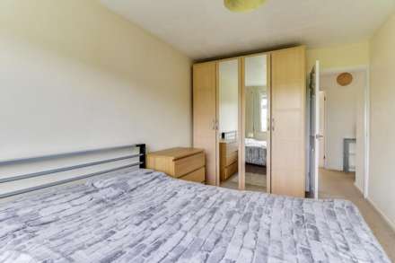 Dorchester Court, Reading, Image 6