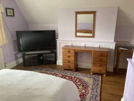 Elm Road, Earley, Image 3