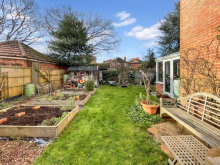 The Crescent, Earley, Image 13