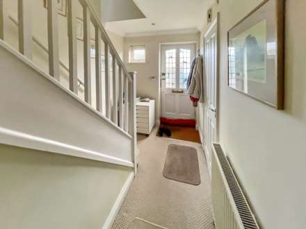 The Crescent, Earley, Image 2