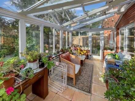 The Crescent, Earley, Image 4