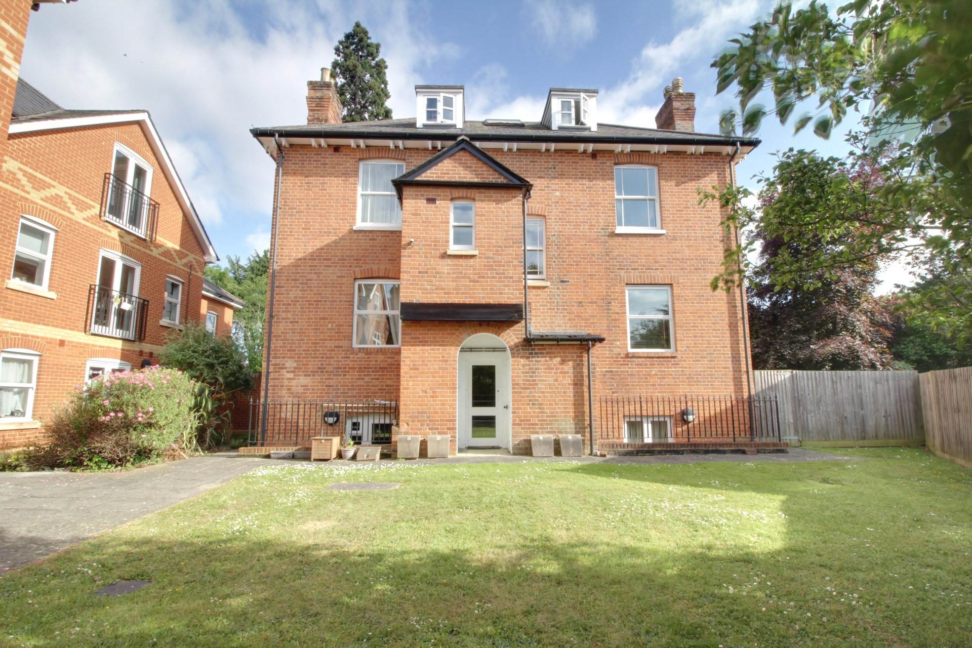 Aviator Place, Crescent Road, Reading, Image 9