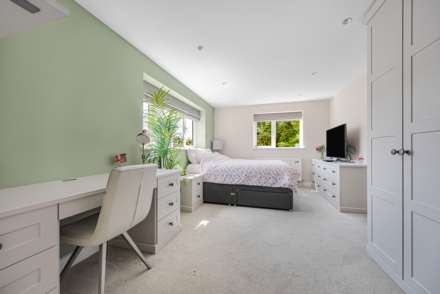 Elm Road, Earley, Image 16