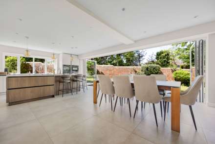 Elm Road, Earley, Image 8