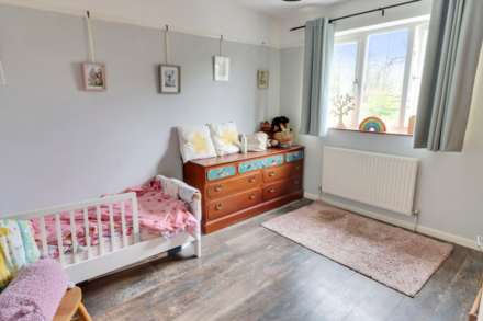 Redhatch Drive, Earley, Image 10