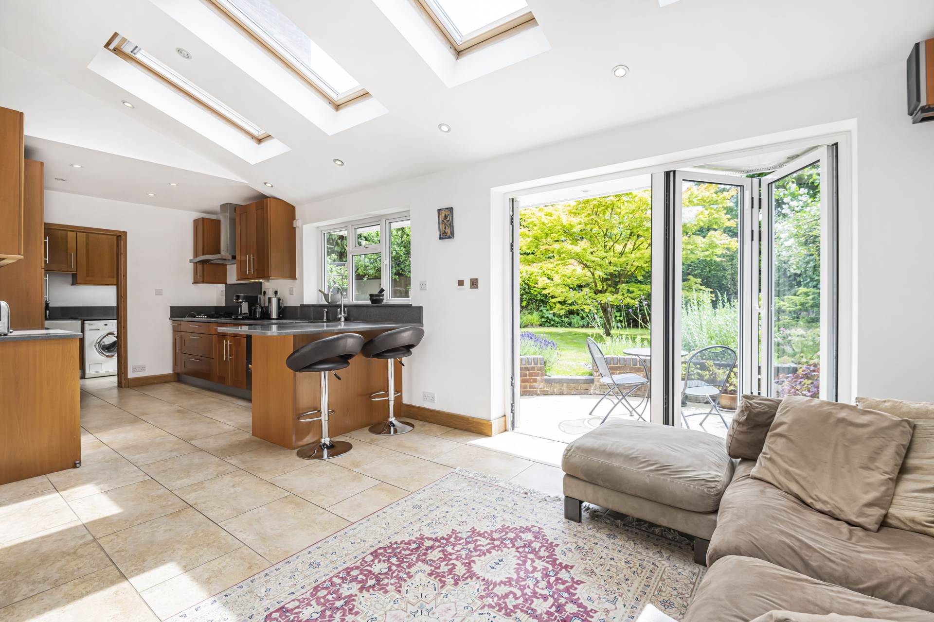 Wychwood Close, Earley, Image 2