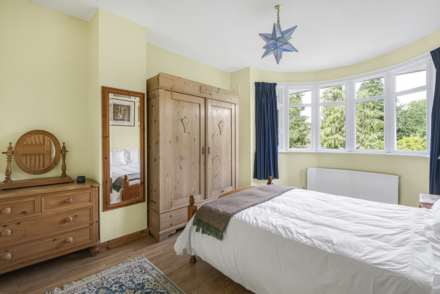 Wychwood Close, Earley, Image 12