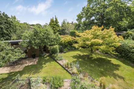Wychwood Close, Earley, Image 4