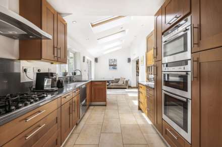 Wychwood Close, Earley, Image 8