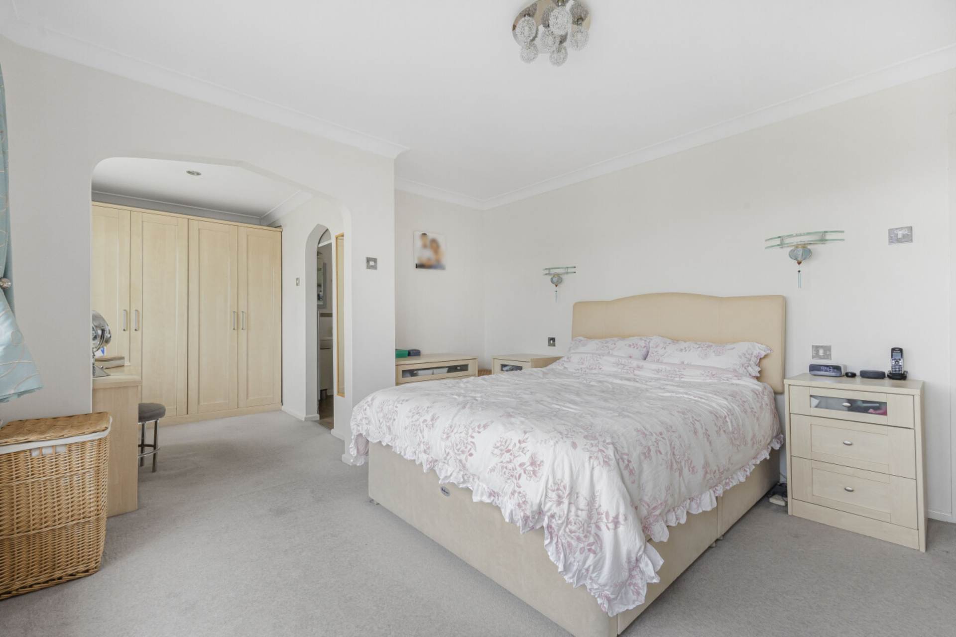 Loxwood, Earley, Image 12