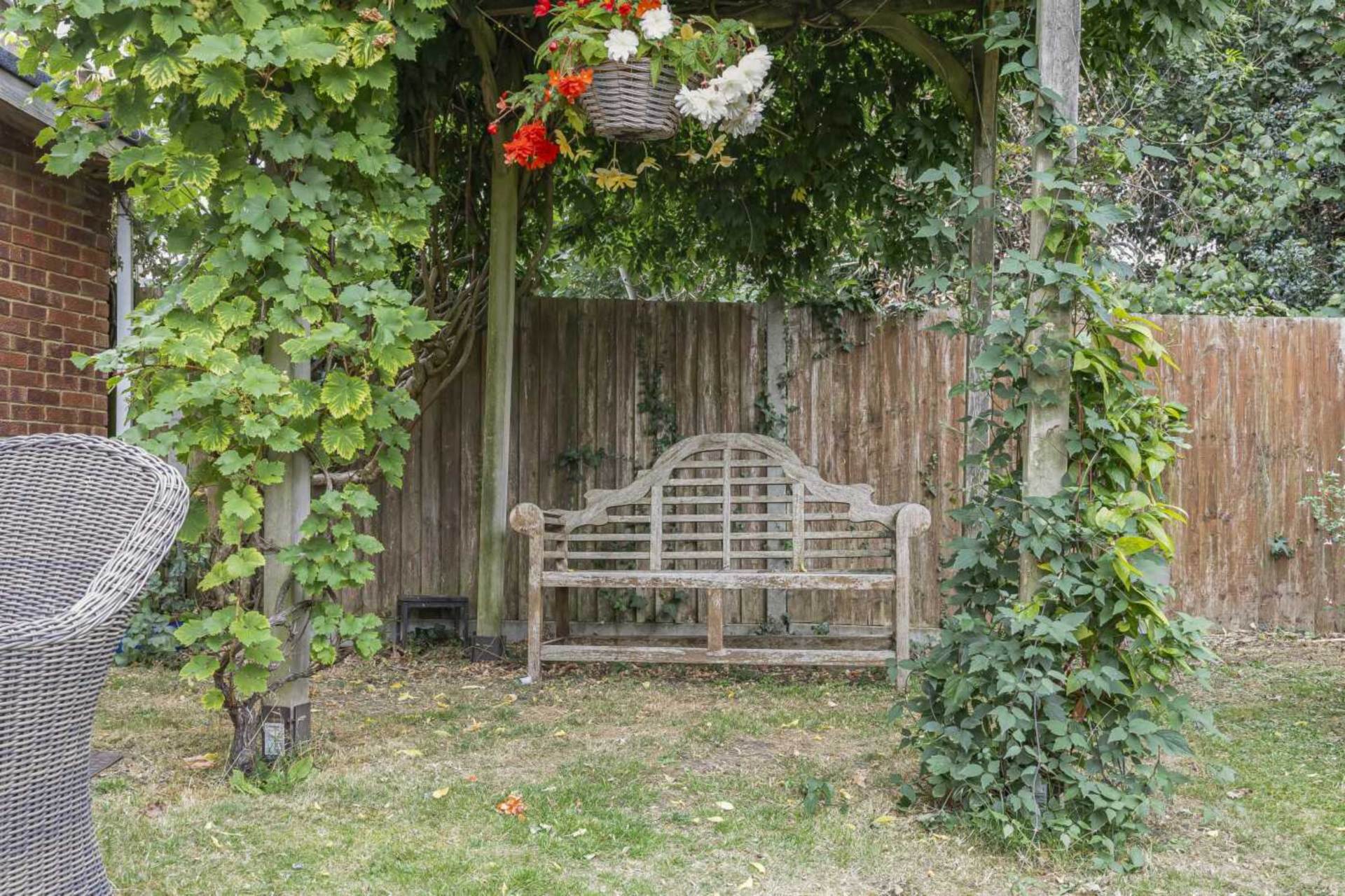 Loxwood, Earley, Image 21