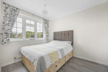 Loxwood, Earley, Image 17
