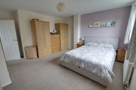 Nash Close, Earley, Image 10