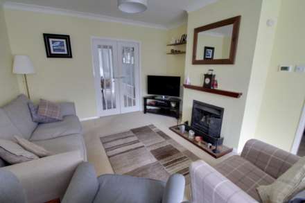 Nash Close, Earley, Image 3