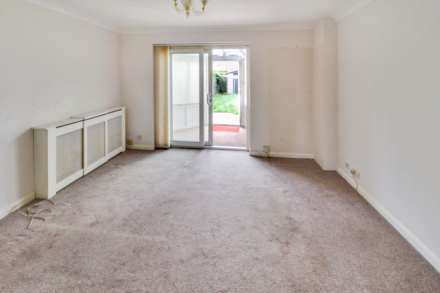 Chicory Close, RG6 5GS, Image 2