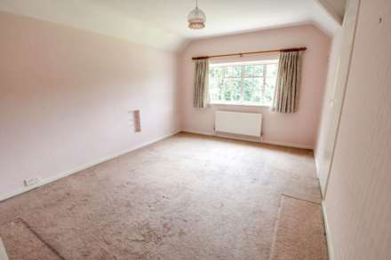 Beech Lane, Earley, Image 10