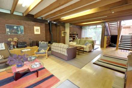 Maiden Erlegh Drive, Earley, Image 8