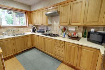 Maiden Erlegh Drive, Earley, Image 9