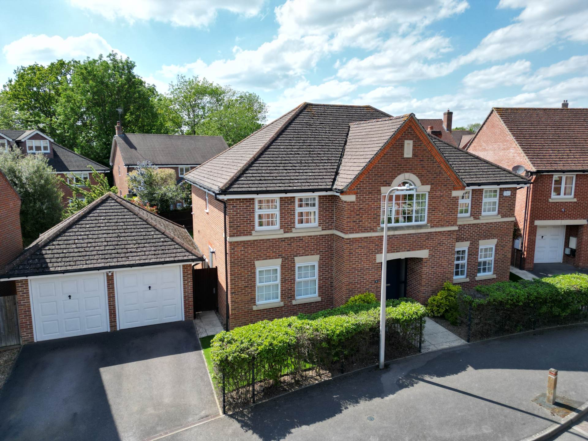 Monarch Drive, Shinfield, Image 1