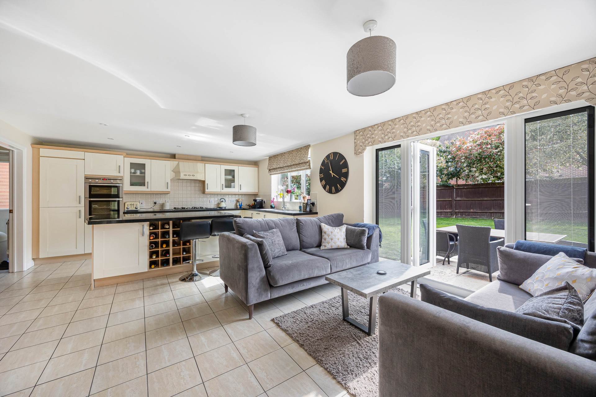 Monarch Drive, Shinfield, Image 13