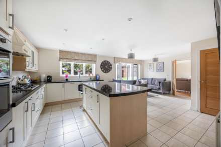 Monarch Drive, Shinfield, Image 10