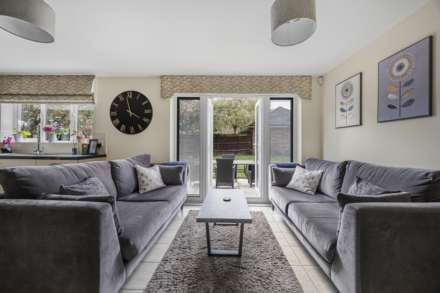 Monarch Drive, Shinfield, Image 14
