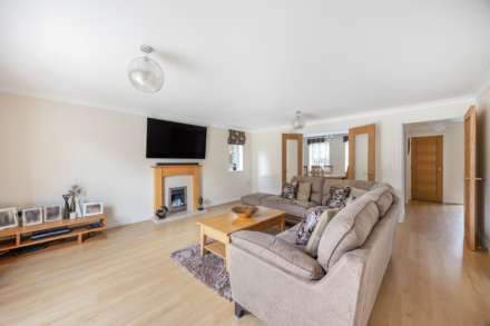 Monarch Drive, Shinfield, Image 7