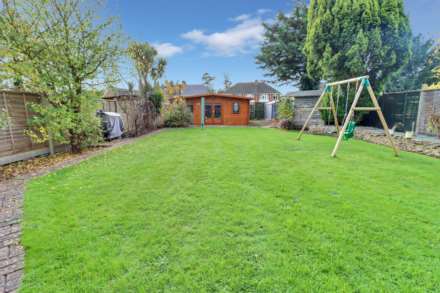 Compton Close, Earley, Reading, Image 15