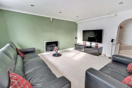 Compton Close, Earley, Reading, Image 7