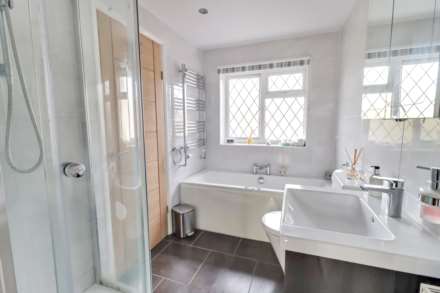 Compton Close, Earley, Reading, Image 8