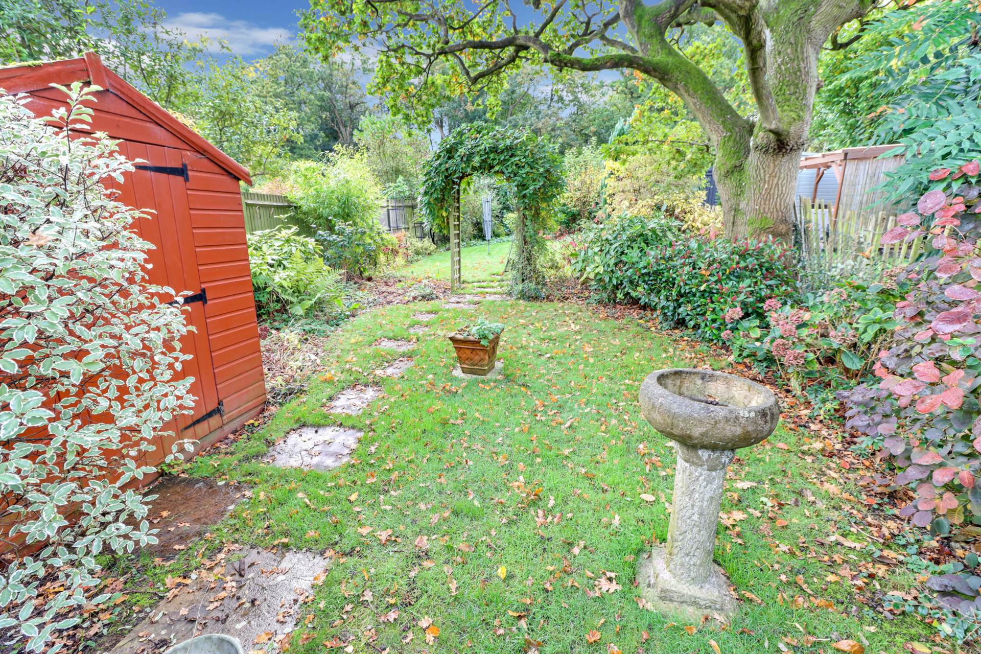 Redhatch Drive, Earley, Image 12