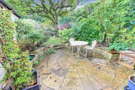 Redhatch Drive, Earley, Image 11