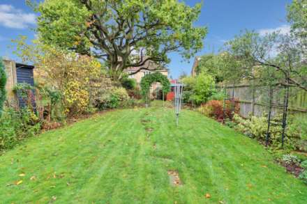 Redhatch Drive, Earley, Image 14