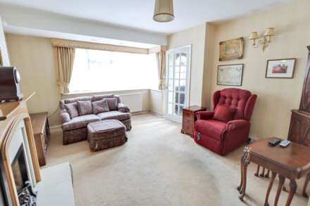 Redhatch Drive, Earley, Image 4
