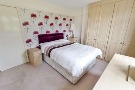 Redhatch Drive, Earley, Image 8