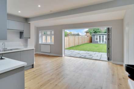 Falmouth Road, Reading, Image 4