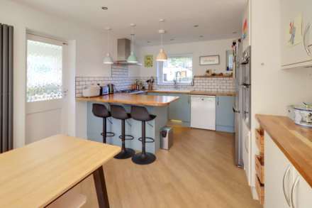 Malvern Court, Reading, Image 4