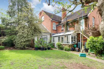 Wokingham Road, Earley, Image 18