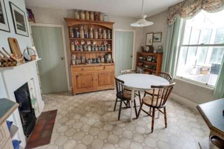 Wokingham Road, Earley, Image 8