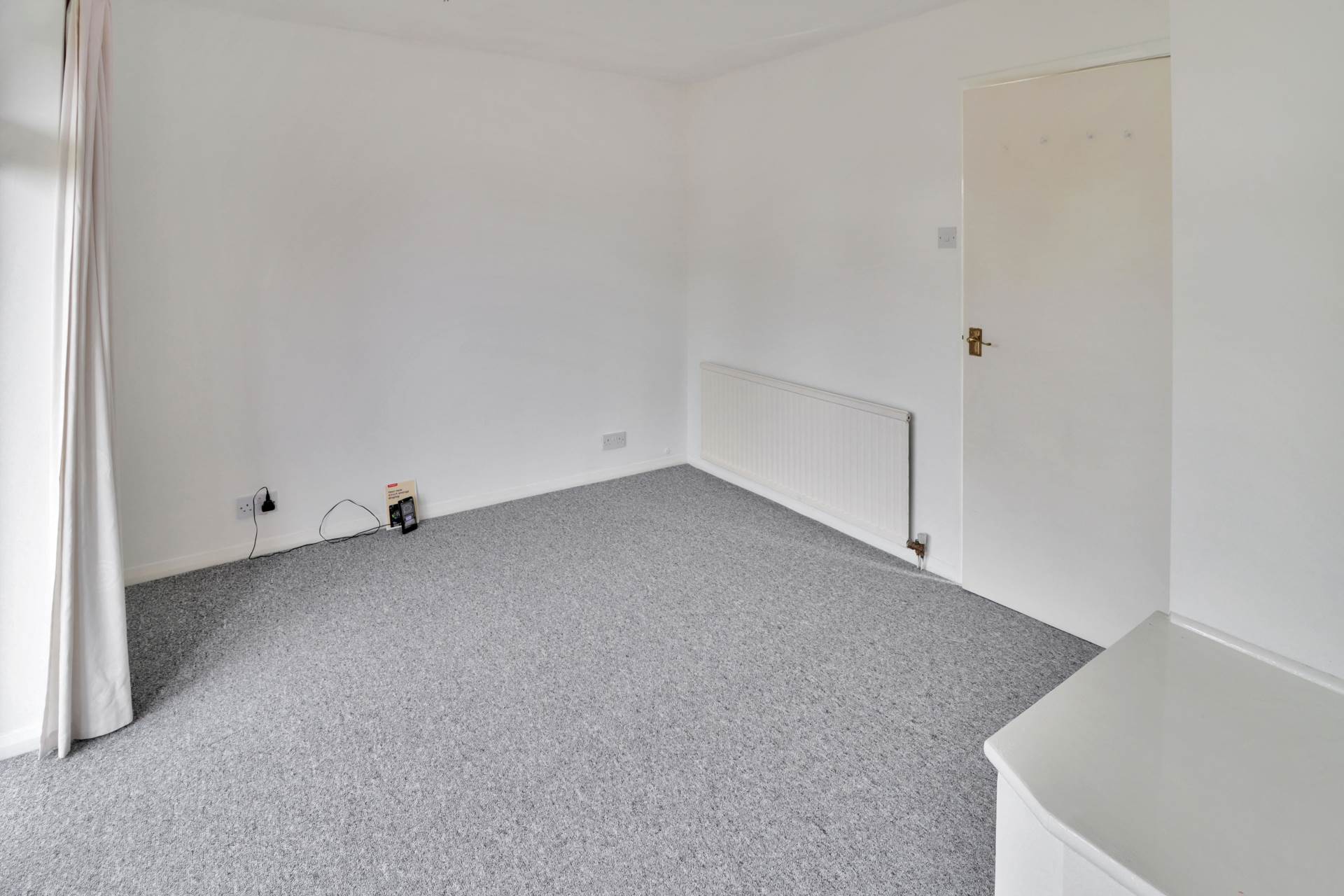 Lismore Close, Woodley, Image 6