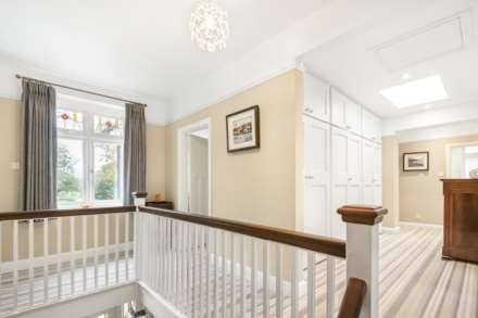 Wokingham Road, Earley, Image 15