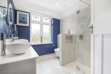 Wokingham Road, Earley, Image 18